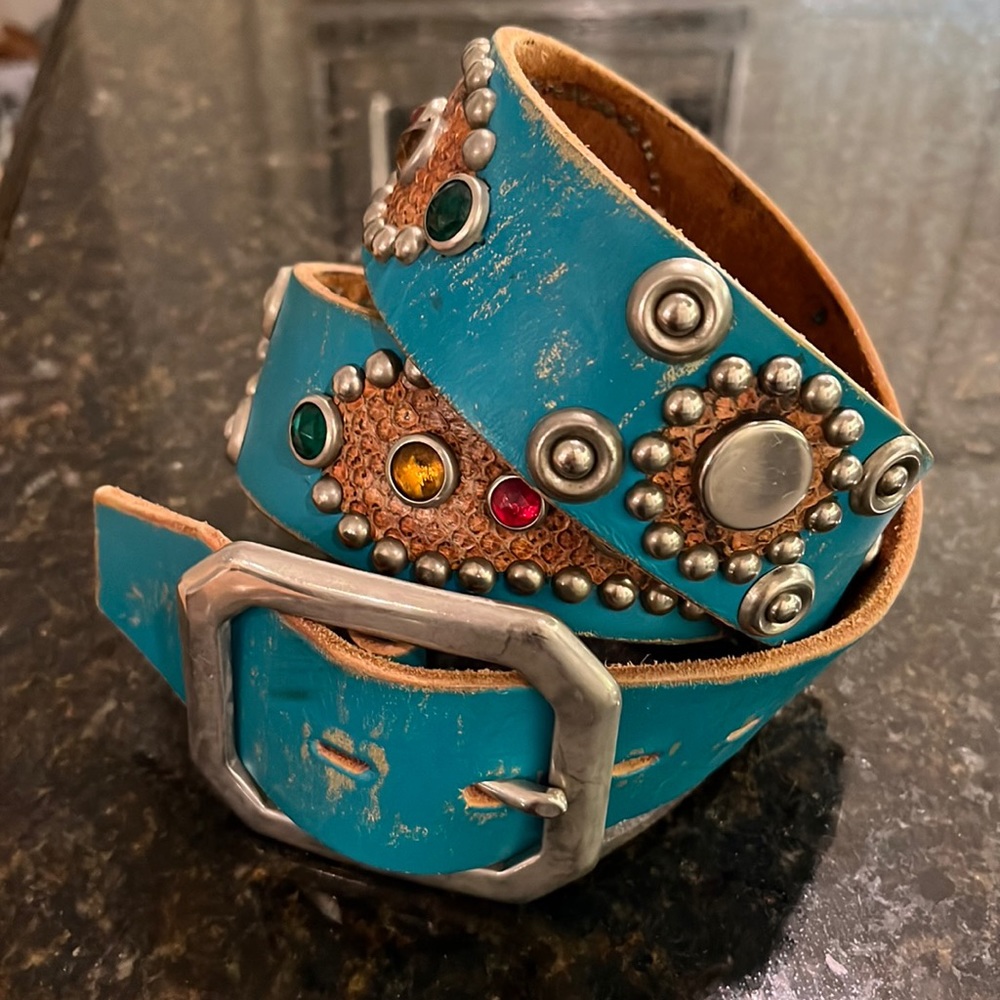 Vintage leather coastal cowgirl belt